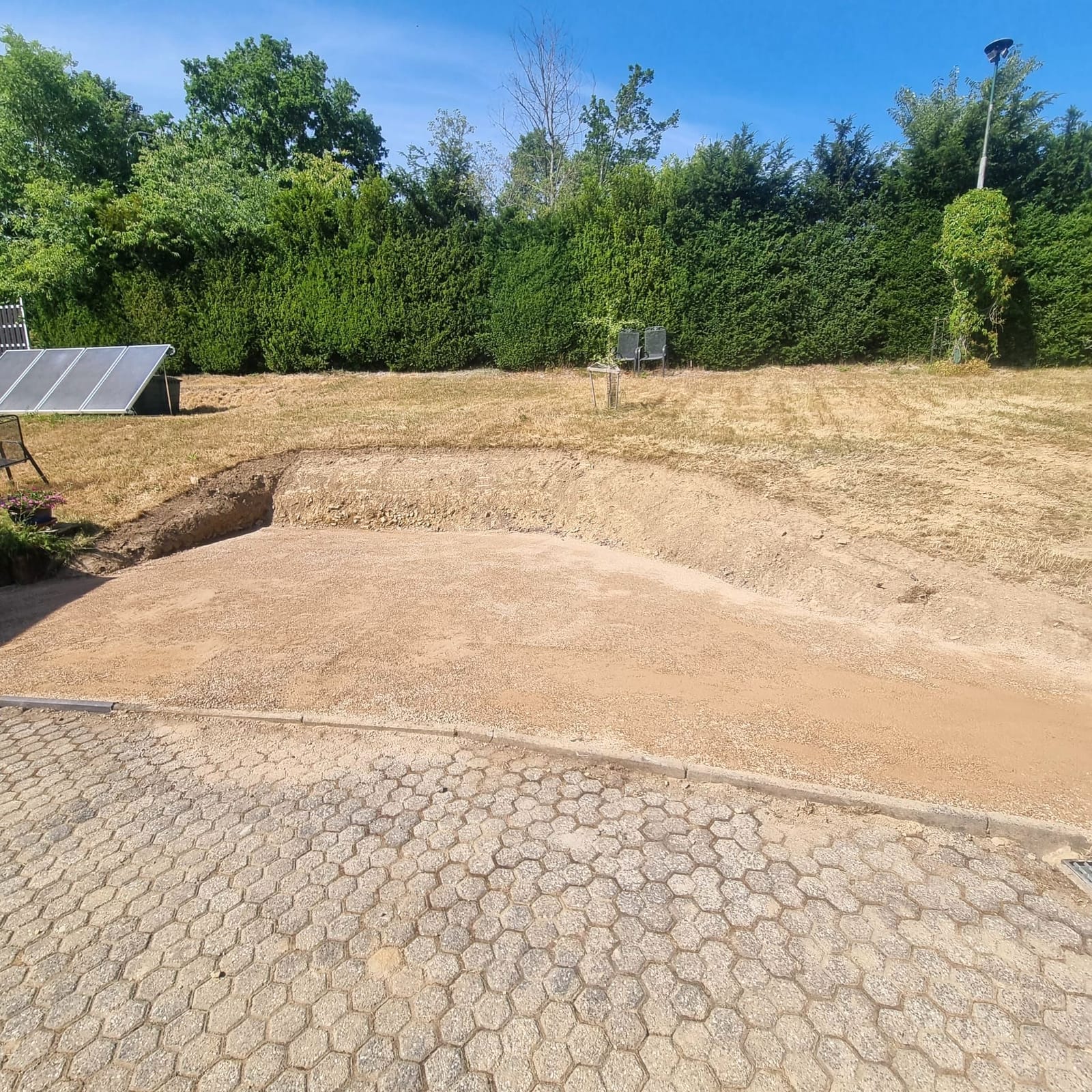 Unterbau für einen Stellplatz, Schritt 2: Feinplanum